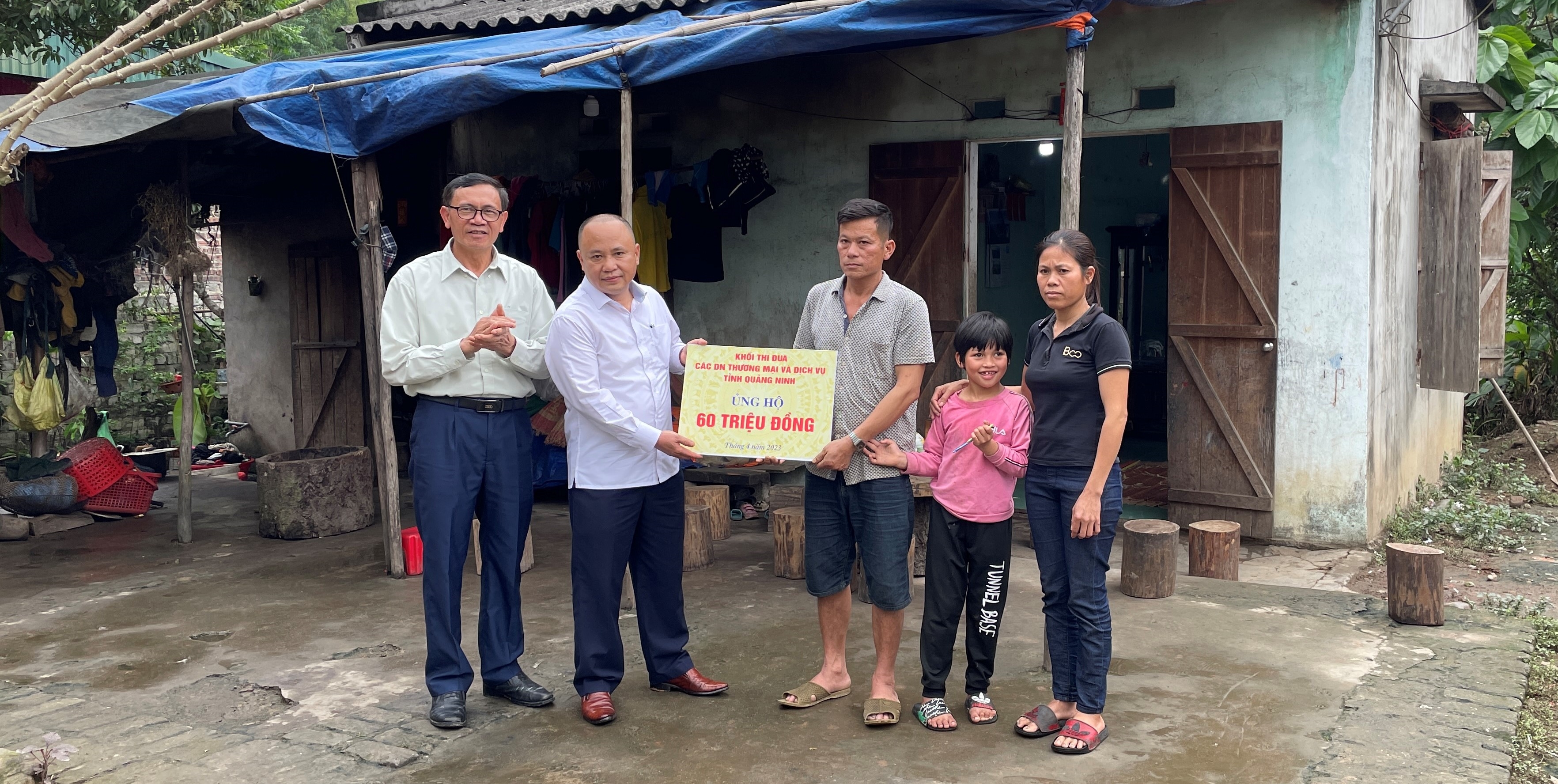 Hỗ trợ xây dựng nhà ở cho hộ gia đình người khuyết tật, trẻ mồ côi  có hoàn cảnh khó khăn tỉnh Quảng Ninh