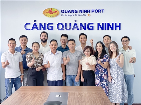 Tập đoàn COFCO đến thăm và làm việc tại Cảng Quảng Ninh
